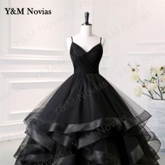 Y & M Novias Noir Quinceanera Robes