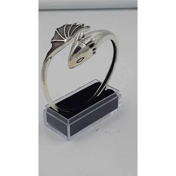 Dragon wristband